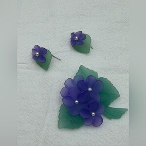 Avon Violets Floral Brooch and Earrings Set